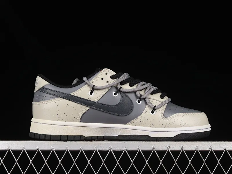 All Categories Nk SB Dunk Series Nk SB Dunk Low Low-top Sneakers Nk Dunk Low Desert Wasteland Customized version of deconstructed strap casual sneakers DD1391-100